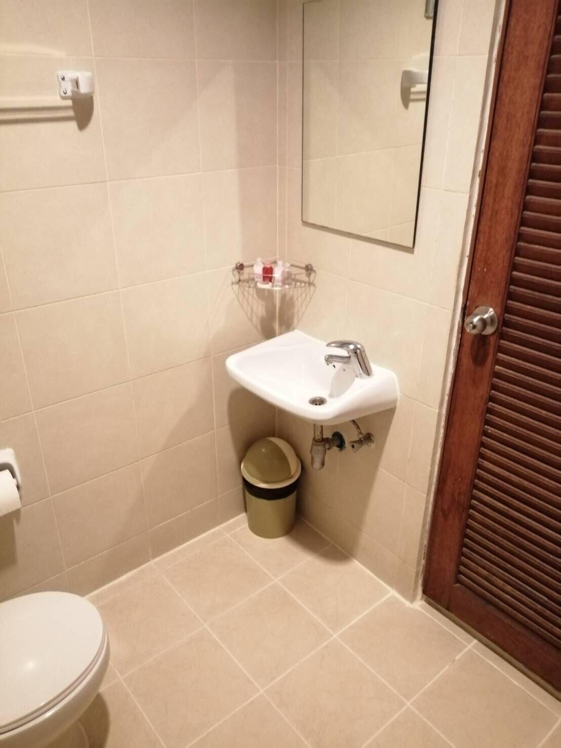 Deva Suites Patong Phuket Ngoại thất bức ảnh